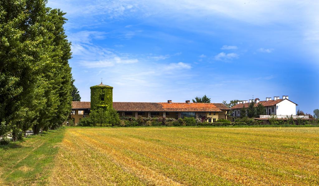 فندق بافيافي  Agriturismo Cascina Marzana المظهر الخارجي الصورة