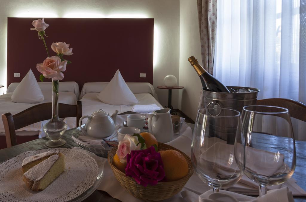 فندق بافيافي  Agriturismo Cascina Marzana المظهر الخارجي الصورة